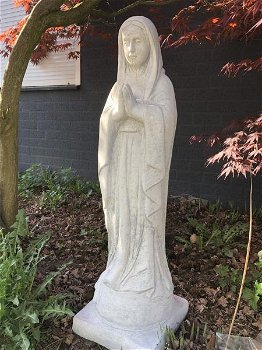 Heilige Madonna , kado , reliegi - 1