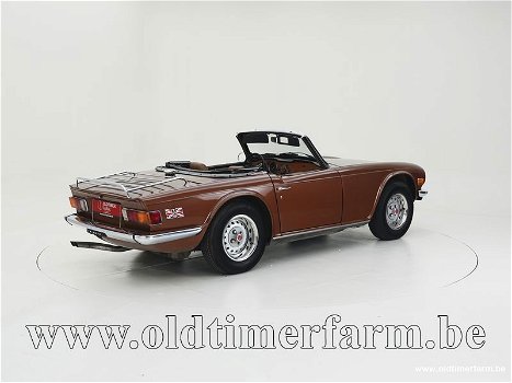 Triumph TR6 '75 CH34u0 - 1