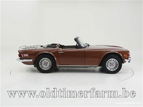 Triumph TR6 '75 CH34u0 - 2