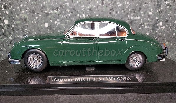 Jaguar MK II 3.8 LHD 1959 dark green 1/18 KK Scale - 0