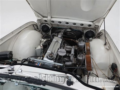 Triumph TR4 + Overdrive '68 CH936I - 5