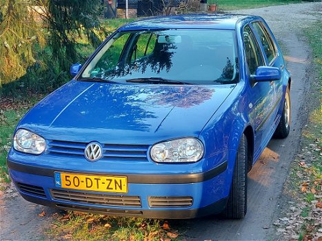 VW Golf IV 1.6 Trendline - 0