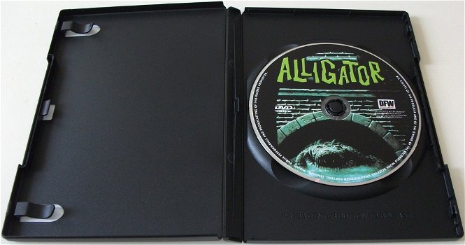 Dvd *** ALLIGATOR *** - 3