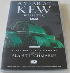 Dvd *** A YEAR AT KEW *** 2-DVD Boxset Seizoen 2