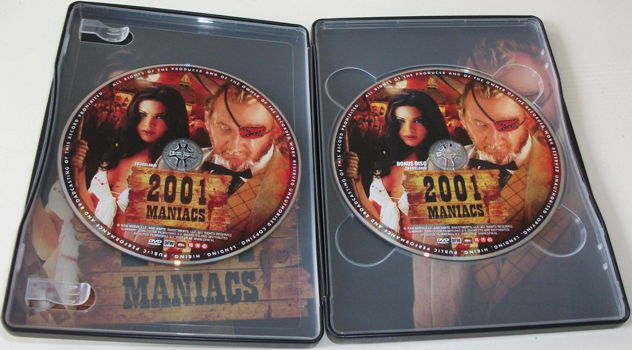 Dvd *** 2001 MANIACS *** 2-Disc Boxset Steelbook - 3