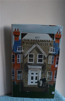 Het Victoriaanse Poppenhuis - pop up boek - 0