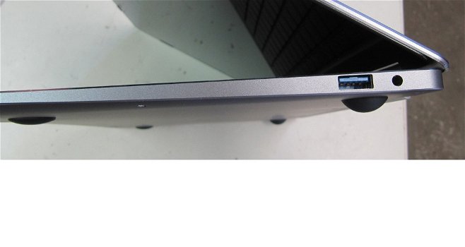 Chuwi Lapbook.Pro.14,1 inch IPS Scherm.(Nieuw),256 Gb SSD.(C)(+64 Gb SSD.(D) - 3