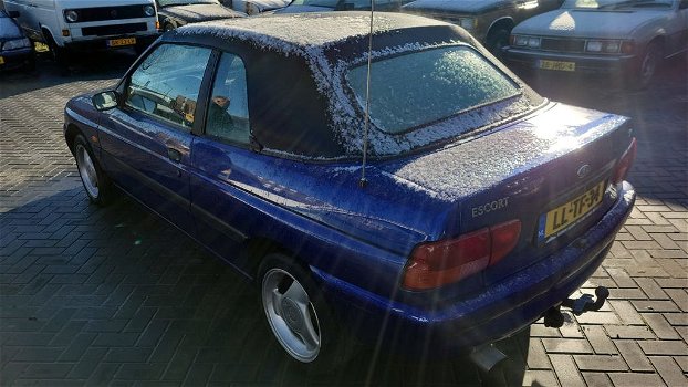 ford escort 1.6 clx cabriolet bj1995 netjes 1x plek nwe kap rijd goed - 2