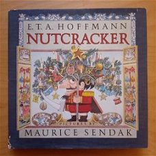 NUTCRACKER - E.T.A. Hoffmann