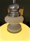 Groovy Gele UFO-lamp in Geel acryl en metaal. - 3 - Thumbnail