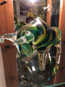 stier , stier van glas , gekleurt glas , kado