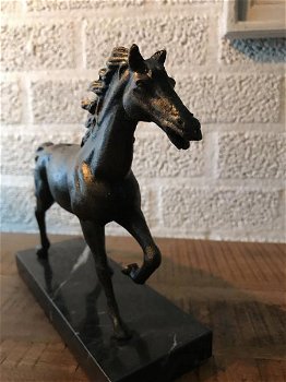 beeld van een paard , paardebeeld , kado - 3