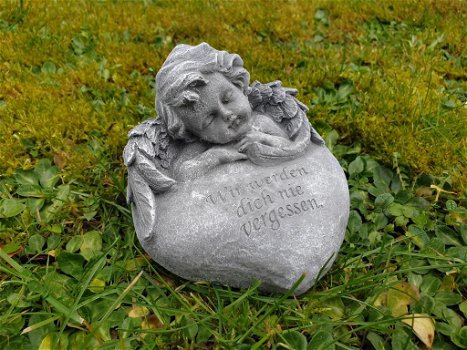 grafbeeld in een hart met engel - 0