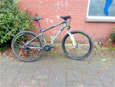 B-twin Rockrider Mountainbike 21versn. 27.5ïnch wielen en schijfremmen