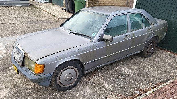 Mercedes-Benz 190-SERIE autom benzine bj1987 - 0