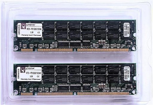 128, 256, 512MB & 1GB PC133R Registered ECC SDRAM Geheugen - 0