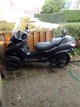 Piaggio MP3. scooter B rijbewijs bj 2010 - 1