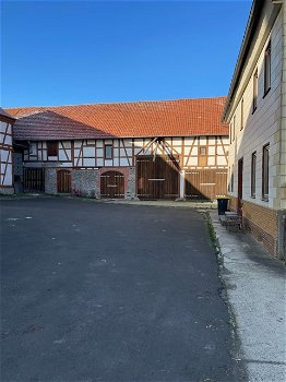 D818 Prachtige vakwerkboerderij gelegen tussen Siegen en Frankfurt - 5