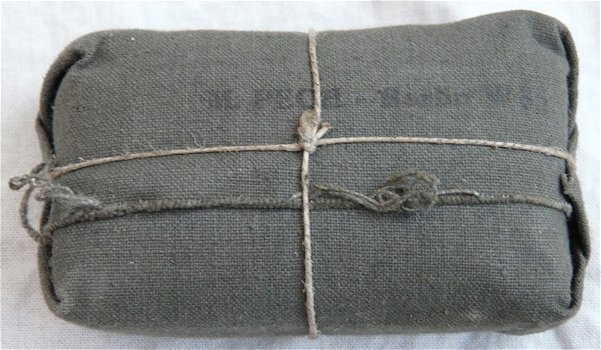 Verband Pakje / Verbandpäckchen, Wehrmacht / Heer, voor in uniformjasje, 1939.(Nr.1) - 2