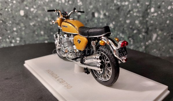 Honda CB750 1969 1/18 Norev No070 - 2