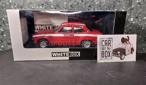 Ford Escort MKI RS 1600 rood 1/24 Whitebox WB090 - 4