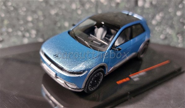 Hyundai Ioniq 5 2022 blauw 1/43 Ixo V946 - 1