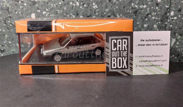 VW Passat GT 1988 zilver 1/43 Ixo V947 - 5