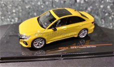 Audi RS 3 limousine 2022 geel 1/43 Ixo V952