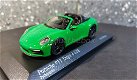 Porsche 911 Targa 4 GTS 2021 groen 1/43 Minichamps Mi095 - 1 - Thumbnail