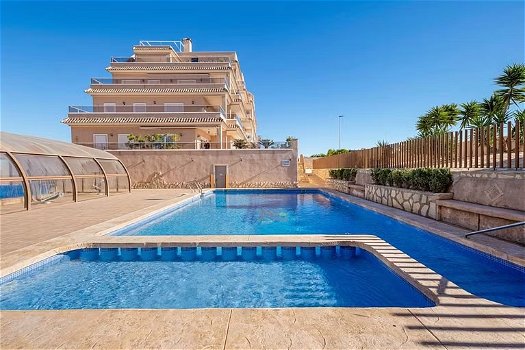 Uw eigen zeer ruime Appartement in ORIHUELA COSTA bij prachtige Golfbanen en met - 2