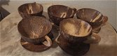 Afrikaans kop en schotels van kalebas - 0 - Thumbnail