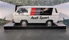 Volkswagen type 2 (T3) AUDI SPORT 1/24 Motormax