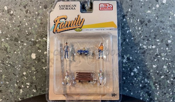 Diorama figuur Family 1:64 Amer. diorama AD195 - 1