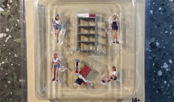 Diorama figuur Lady Mechanic 1:64 Amer. diorama AD280 - 0