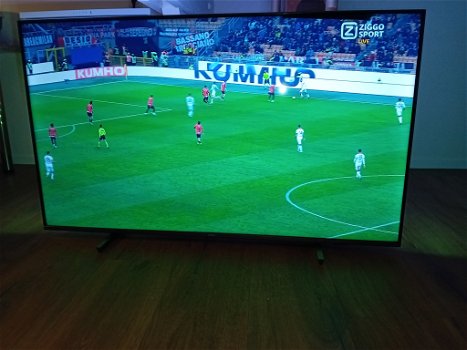 Philips Smart tv 55 inch qled Ultra HD Ambilight - 0