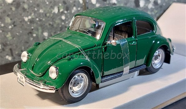 Volkswagen Kever groen 1/24 Maisto - 1