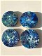 4 ronde onderzetters gegoten met acrylverf blauw nieuw. - 0 - Thumbnail