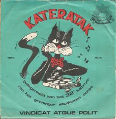 House Of Father Tuck – Kateratak (32e Lustrum Vindicat Atque Polit) (1975)