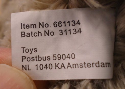 Te koop pluche knuffelhond met sjaal en muts (hoogte: 25 cm) - 4