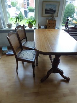 Mooie antieke mahoniehouten eettafel met vier Jugendstil-stoelen - 3