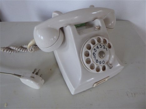 antieke bacalieten draaitelefoon - 0