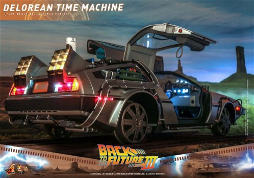 Hot Toys Back to the Future III Delorean MMS738 - 3