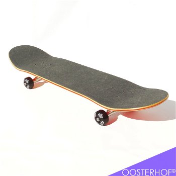 Flip Quattro Skateboard Red 7.88 Complete 60 x 20,5 cm - New - 2
