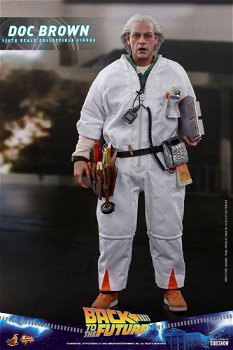 HOT DEAL Hot Toys BTTF Doc Brown MMS609 - 3