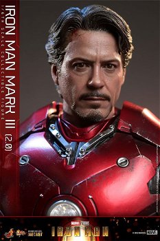 Hot Toys Iron Man Mark III MMS664D48 - 5