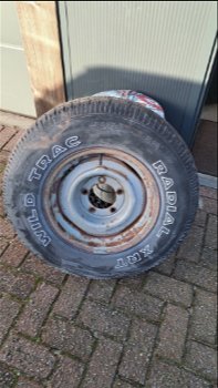 Jeep Chrocki wiel met band 5 gaats 225 r15 75 - 1