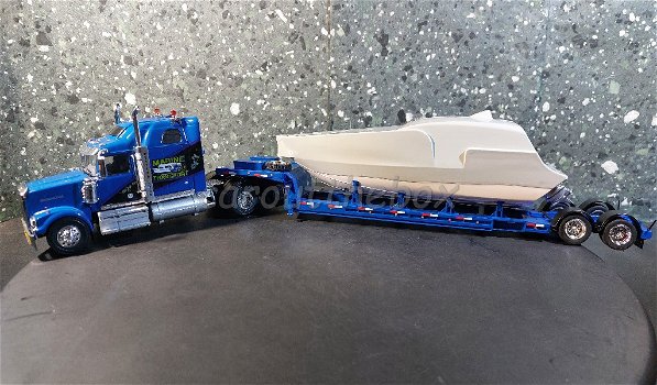 Western Star boot transporter 1/43 Ixo - 0