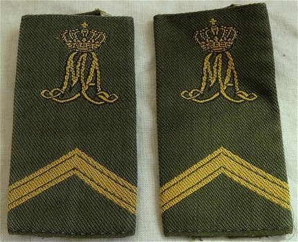 Rang Onderscheiding, GVT, Sergeant KMA, gekleurde uitvoering, KL, jaren'90.(Nr.2) - 0