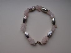 armband van rozenkwarts splitkralen met zilverkleurige kralen met ab-glans, 20,5 cm lang,