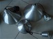 Te koop drie verschillende metaalkleurige hanglampen. - 5 - Thumbnail
